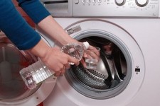 rengjør vaskemaskinen med eddik
